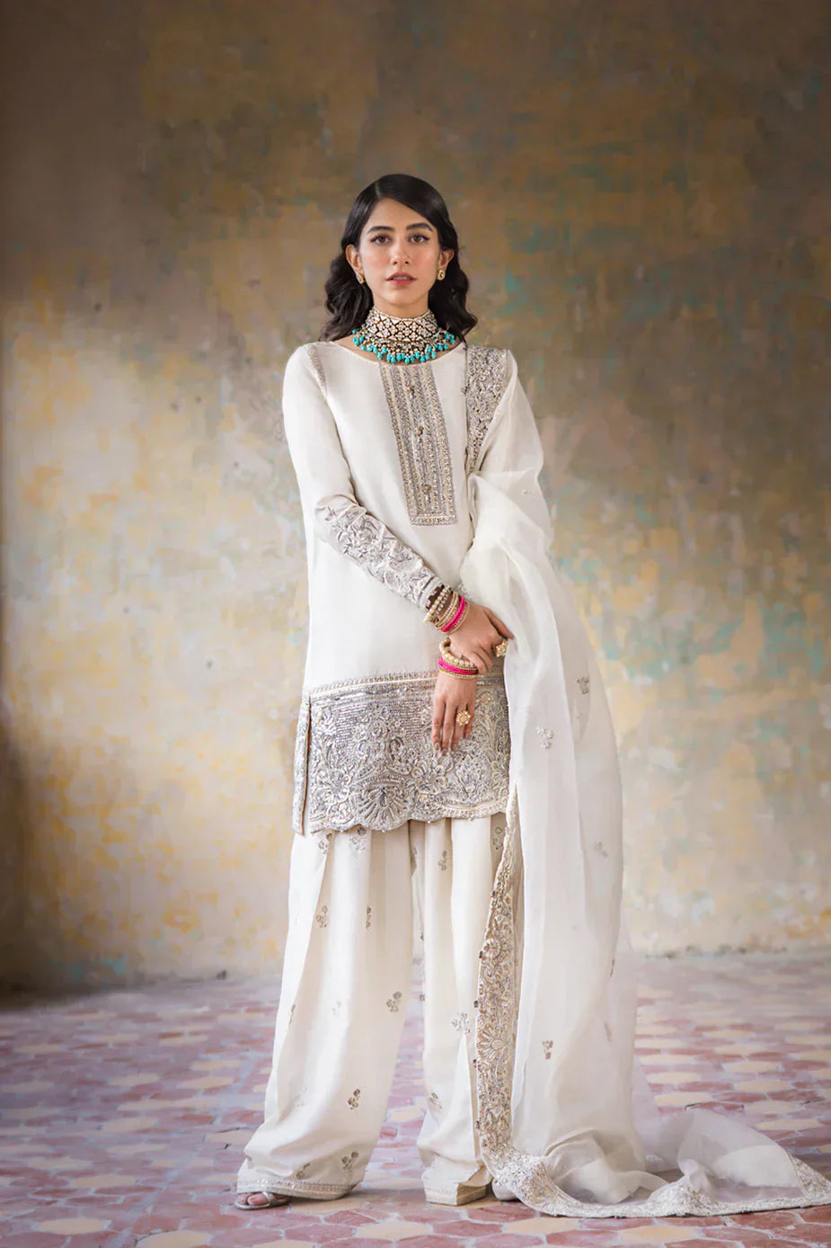 HOORAIN
