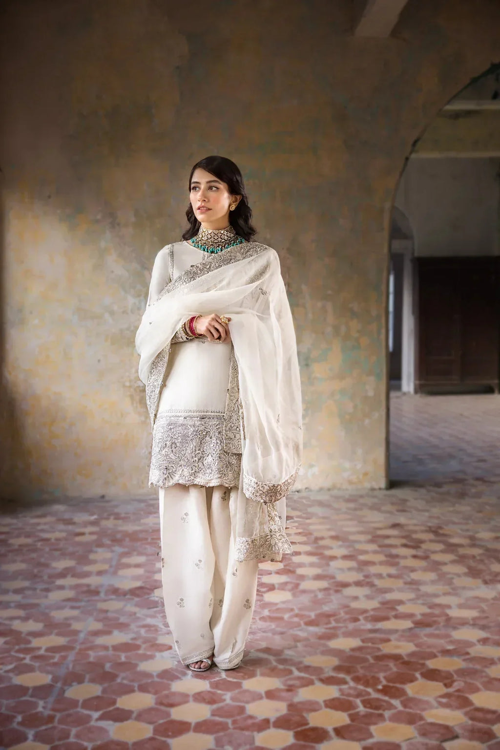 HOORAIN