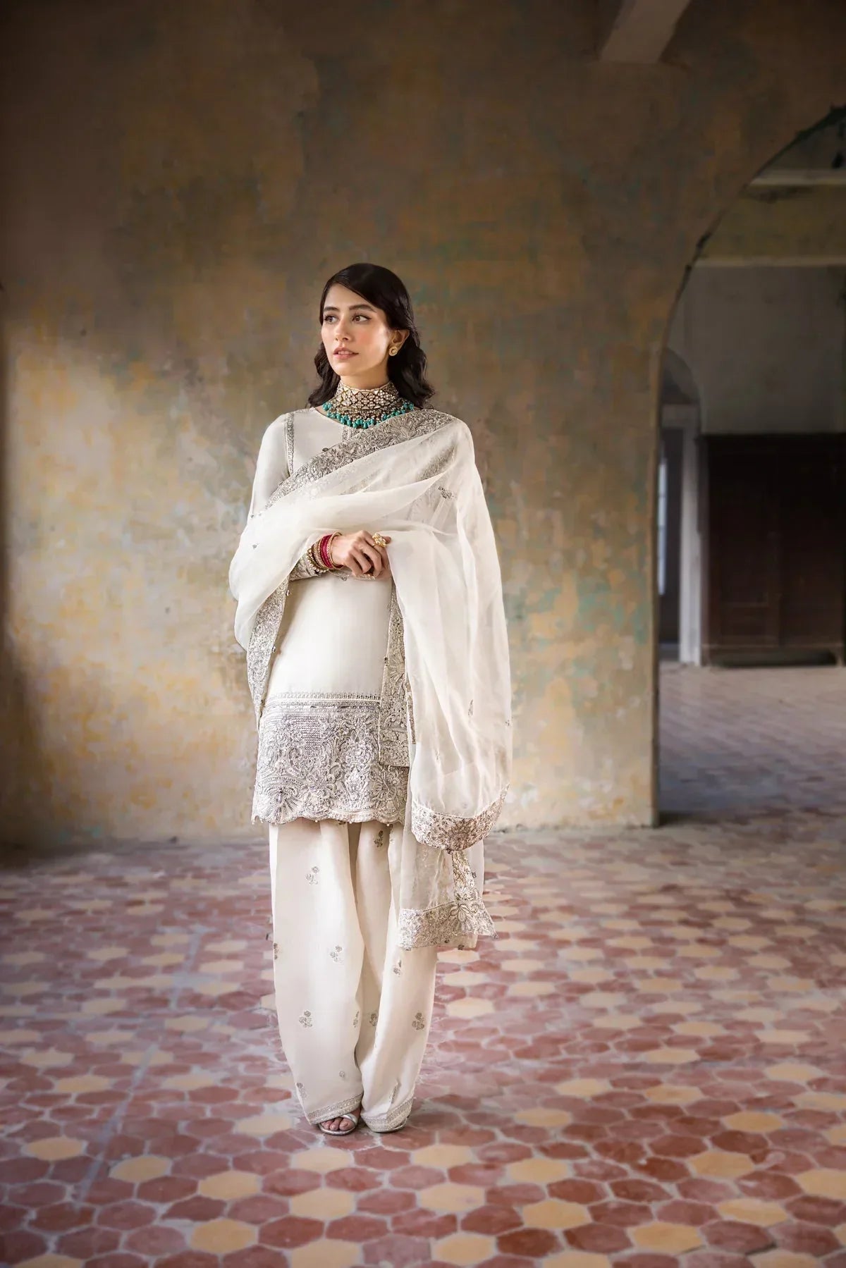 HOORAIN