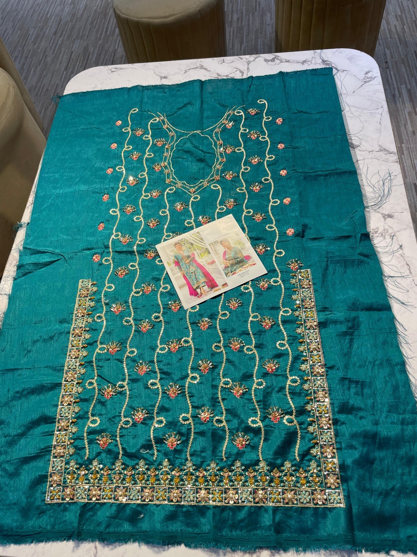 AVISA EMERALD