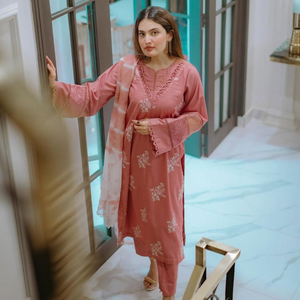 Horiya Emb Pink 3pc