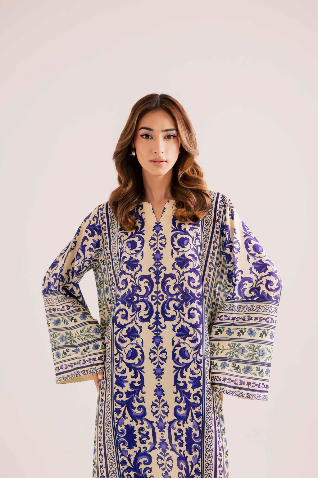 Yumna Printed 2pc Poly Lawn
